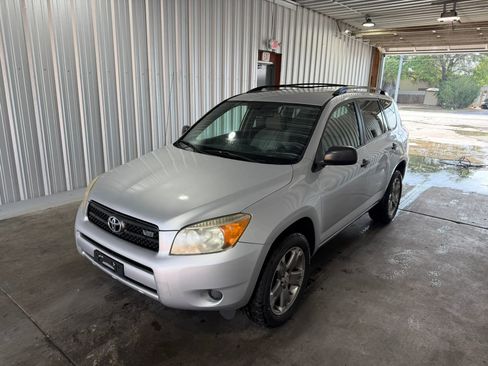 Used 2008 Toyota RAV4 4WD V6 image 1