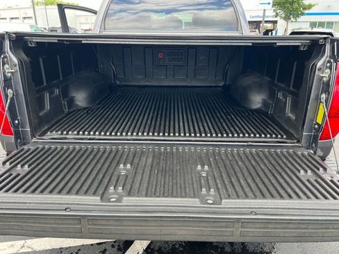 Used 2014 Toyota Tundra SR5 w/ SR5 Upgrade Package AWD/4WD image 25