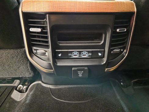 Used 2021 RAM 3500 Limited AWD/4WD image 82