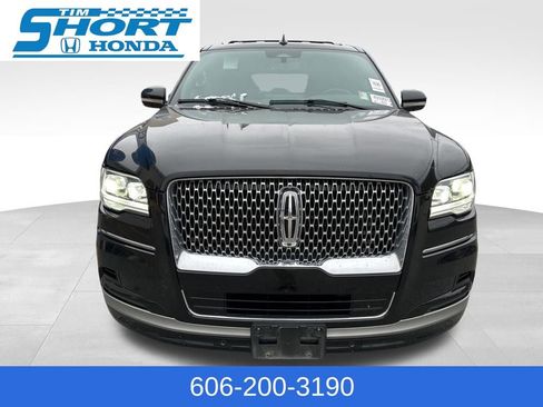 Used 2024 Lincoln Navigator L 4WD image 8
