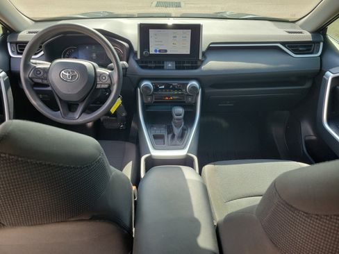 Used 2024 Toyota RAV4 LE FWD image 18