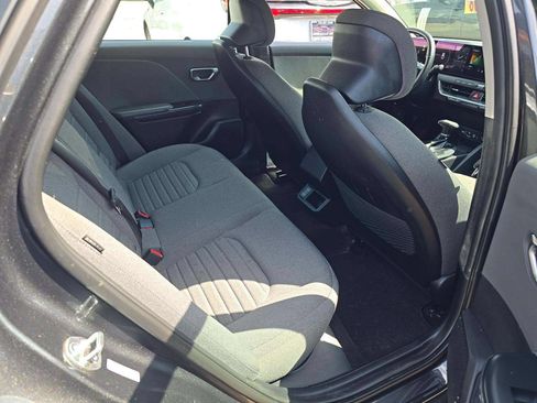 Used 2025 Kia K4 EX FWD image 12