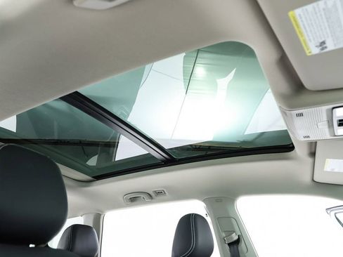 New 2026 Volkswagen Atlas SE image 37