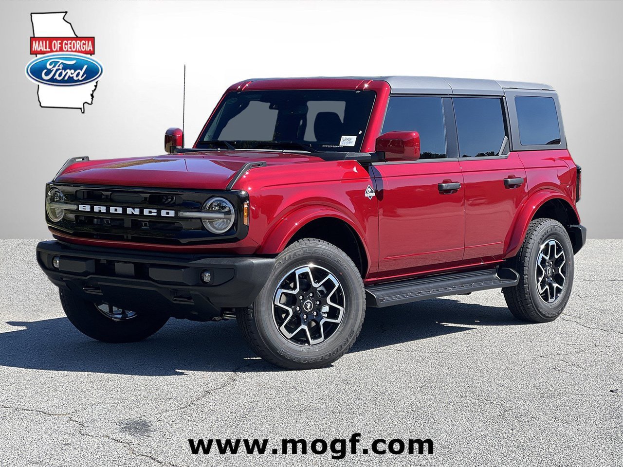 New 2026 Ford Bronco Outer Banks AWD/4WD image 1