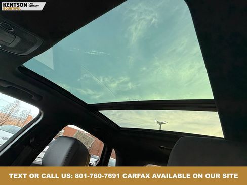 Used 2025 Audi Q3 2.0T Premium image 25