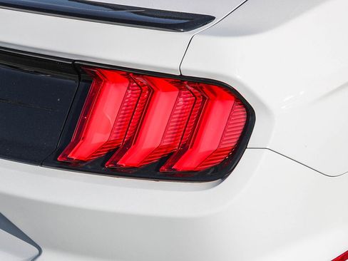 Used 2021 Ford Mustang Convertible w/ Equipment Group 101A image 10