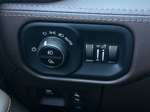 New 2026 RAM 1500 Limited AWD/4WD image 25