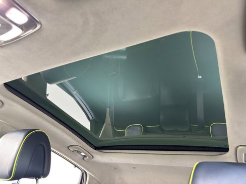 Used 2023 Genesis GV60 Performance image 11