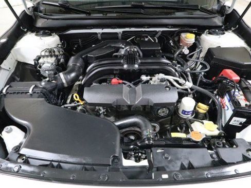 Used 2016 Subaru Legacy 2.5i Premium AWD/4WD image 23