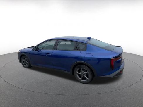 Used 2025 Kia K4 FWD image 10