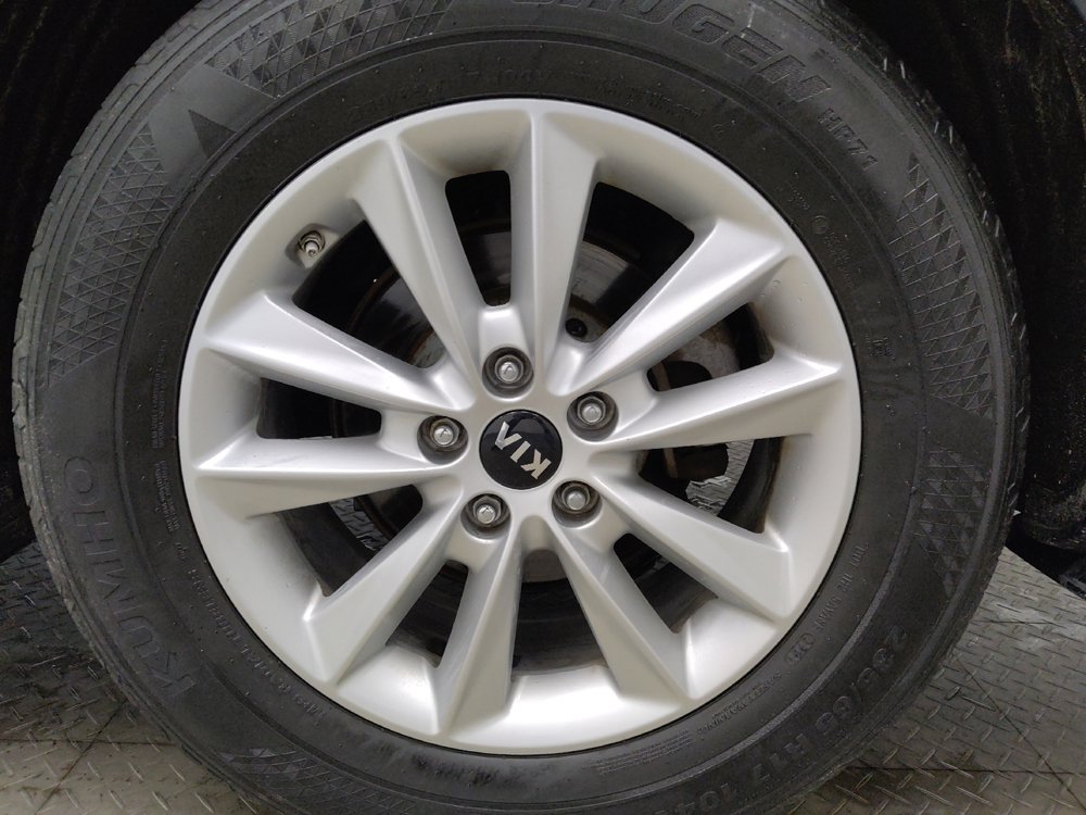 Used 2019 Kia Sorento FWD w/ LX Convenience Package image 31
