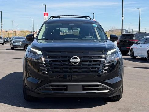 New 2026 Nissan Pathfinder SV image 10