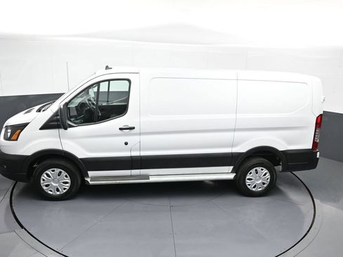 Used 2025 Ford Transit 250 Low Roof w/ Exterior Upgrade Package RWD image 45