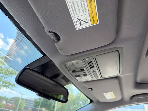 Used 2018 Honda CR-V Touring image 30