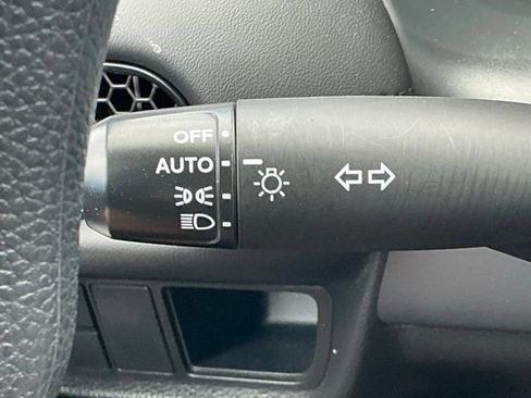 Used 2025 Honda HR-V LX image 16