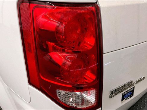 Used 2019 Dodge Grand Caravan GT image 29