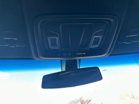 Used 2021 GMC Sierra 1500 AT4 image 25