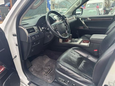 Used 2011 Lexus GX 460 Sport Utility image 13