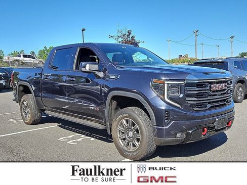 Used 2024 GMC Sierra 1500 AT4 w/ AT4 Premium Package AWD/4WD image 1