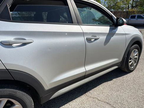 Used 2017 Hyundai Tucson SE AWD/4WD image 5