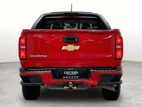 Used 2018 Chevrolet Colorado LT w/ LT Convenience Package AWD/4WD image 5