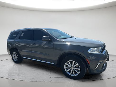 Used 2021 Dodge Durango SXT AWD/4WD image 2