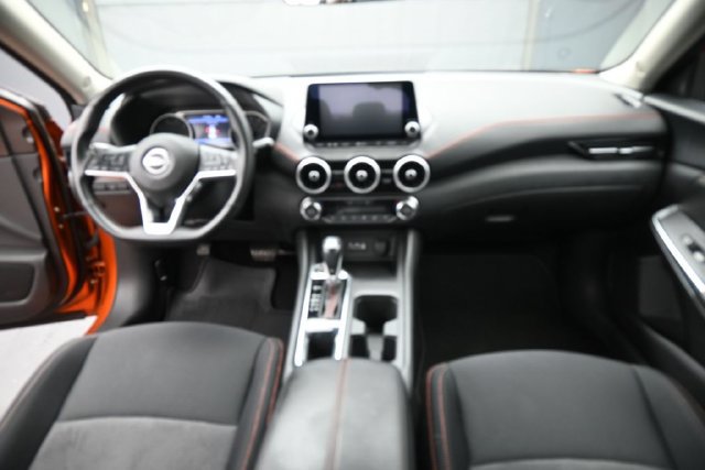 Used 2025 Nissan Sentra SR FWD image 14