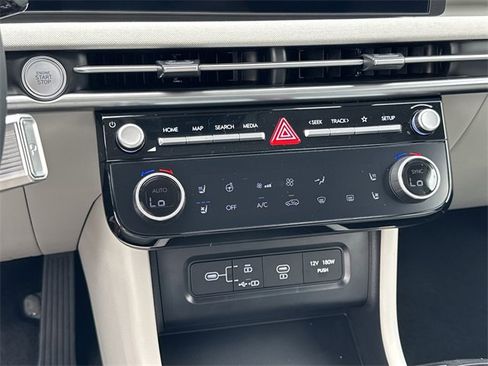 New 2026 Hyundai Tucson Limited image 25