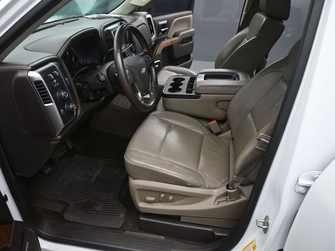 Used 2015 Chevrolet Silverado 1500 LTZ image 9