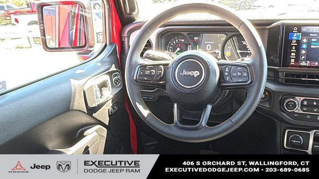 Used 2024 Jeep Wrangler Unlimited w/ Convenience Group AWD/4WD image 21