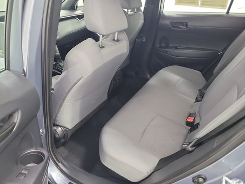 Used 2024 Toyota Corolla Cross AWD Hybrid image 9
