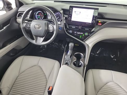 Used 2023 Toyota Camry SE w/ Audio Upgrade Package FWD image 15