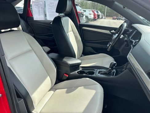 Used 2019 Volkswagen Jetta R-Line image 15