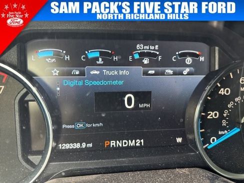 Used 2015 Ford F150 Platinum w/ Equipment Group 701A Luxury image 9