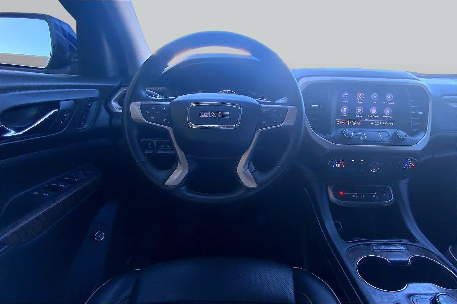 Used 2023 GMC Acadia Denali w/ Denali Ultimate Package FWD image 6