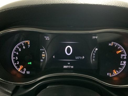Used 2014 Jeep Grand Cherokee Limited AWD/4WD image 23