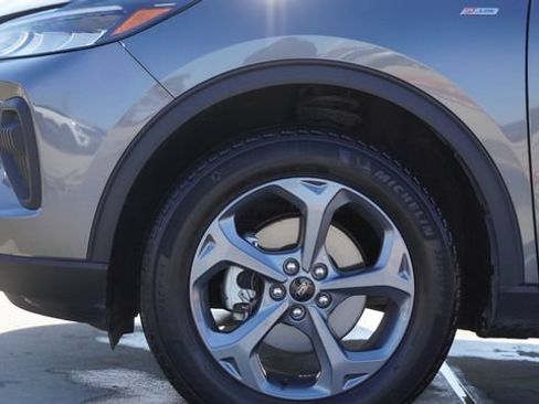 Used 2025 Ford Escape ST-Line AWD/4WD image 5