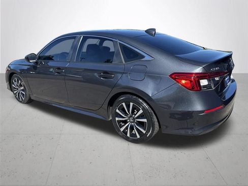 Used 2024 Honda Civic EX image 9