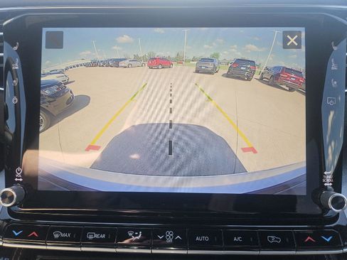 New 2026 Jeep Grand Wagoneer Limited AWD/4WD image 18