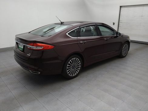 Used 2018 Ford Fusion SE w/ Fusion SE Technology Package image 10