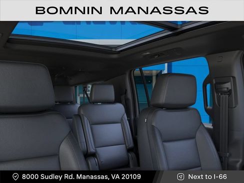 New 2026 Chevrolet Suburban Z71 w/ Comfort Package AWD/4WD image 24