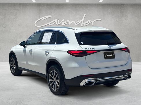 Used 2024 Mercedes-Benz GLC 300 image 16