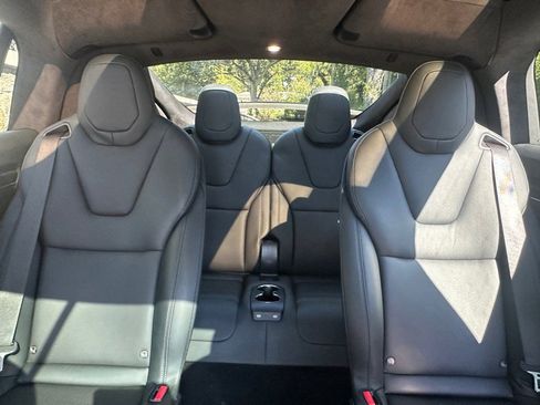 Used 2022 Tesla Model X image 67