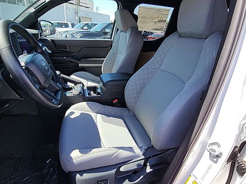 New 2026 Toyota Tacoma SR5 AWD/4WD image 19