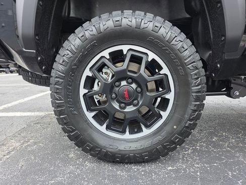 New 2026 Toyota Tacoma TRD Off-Road AWD/4WD image 19