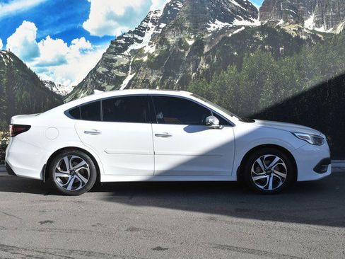 Used 2020 Subaru Legacy Touring XT image 2
