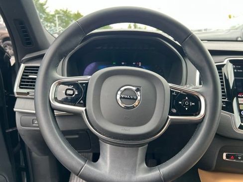Used 2024 Volvo XC90 B6 Ultimate w/ Protection Package Premier AWD/4WD image 13