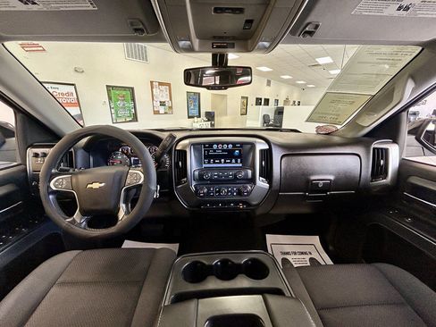 Used 2017 Chevrolet Silverado 1500 LT w/ LT Fleet Convenience Package RWD image 10