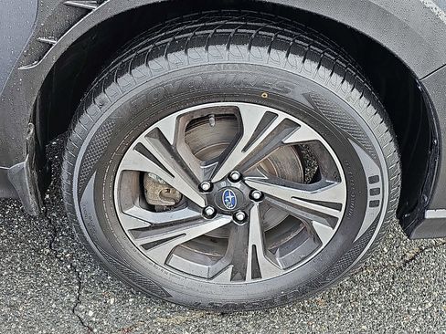 Used 2024 Subaru Crosstrek 2.0i Premium image 8