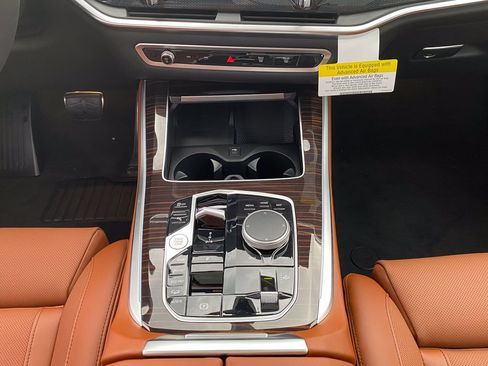 New 2026 BMW X5 xDrive40i w/ M Sport Package AWD/4WD image 33